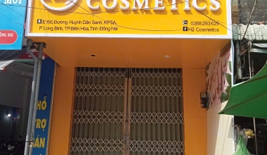 Biển quảng cáo mỹ phẩm