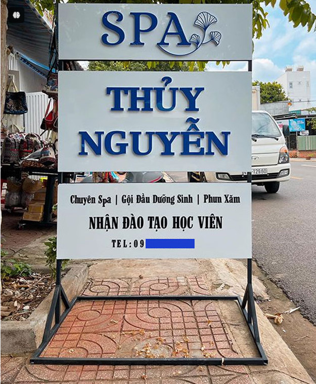 bảng hiệu đứng spa, thiết kế bảng quảng cáo đứng, thi công lắp đặt bảng quảng cáo đứng, bảng quảng cáo đứng alu