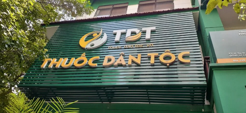 bảng hiệu thanh lam tôn, bảng hiệu chữ nổi đẹp,  bảng hiệu quảng cáo hiện đại, thi công bảng hiệu lam tôn, bảng hiệu tôn giả gỗ