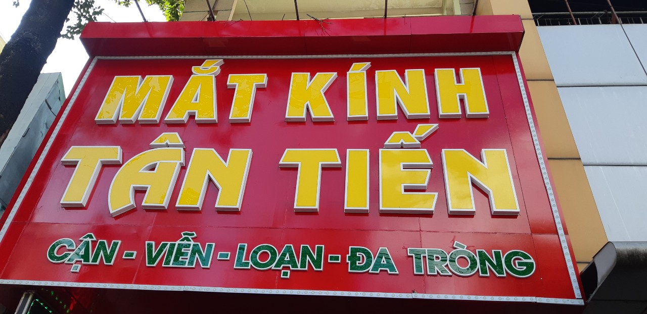 bảng hiệu mắt kính chữ mica nổi sáng mặt trảng dài biên hòa đồng nai