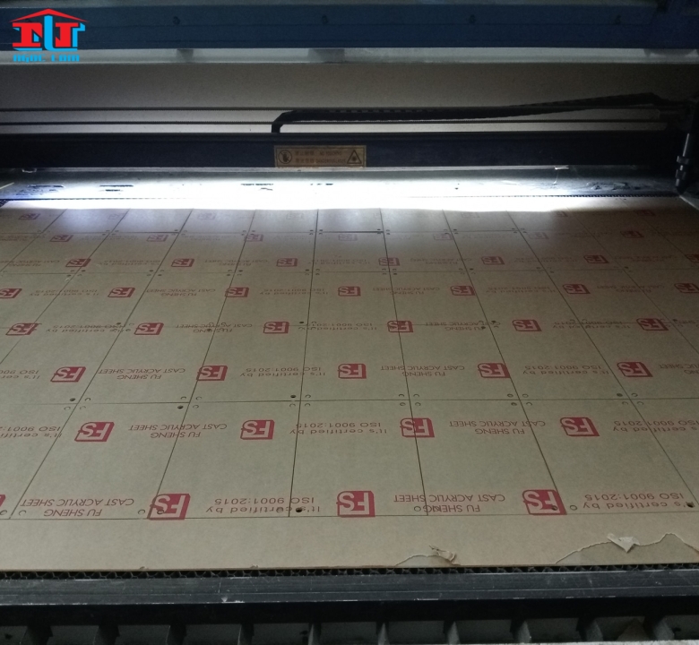 DỊCH VỤ CẮT LASER MICA CHÍNH XÁC – UY TÍN – GIÁ TỐT