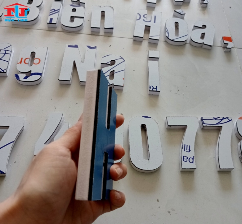 Dịch Vụ Cắt & Uốn Chữ Nổi Mica, ALU, Fomex, Gắn Đèn LED, không đèn | Giá Rẻ Theo Yêu Cầu