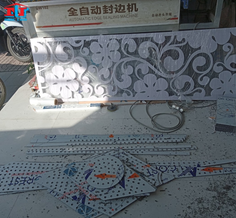 nhận cắt gia công cnc hoa văn